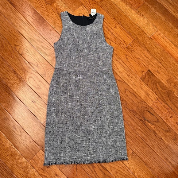 BANANA REPUBLIC Woman’s Petite Navy Dress - Picture 2 of 6
